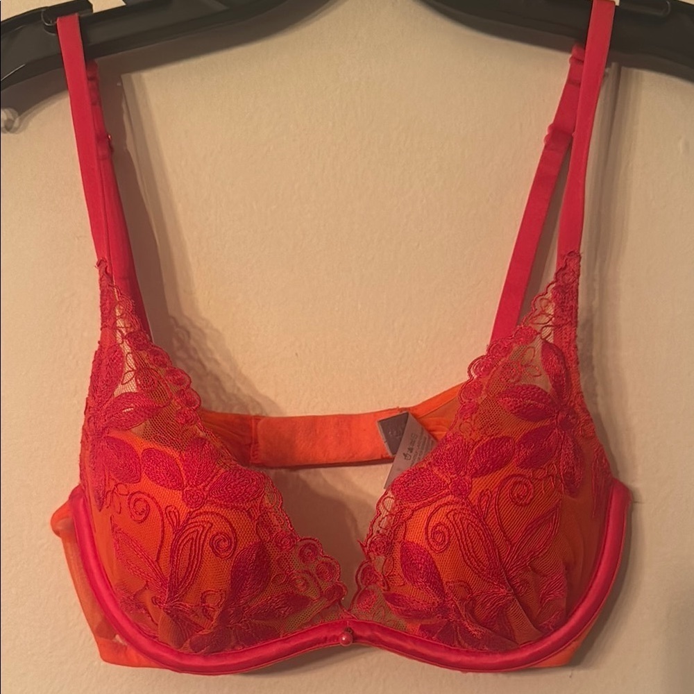 Victoria's Secret Red and Orange Lace Bra with Underwire